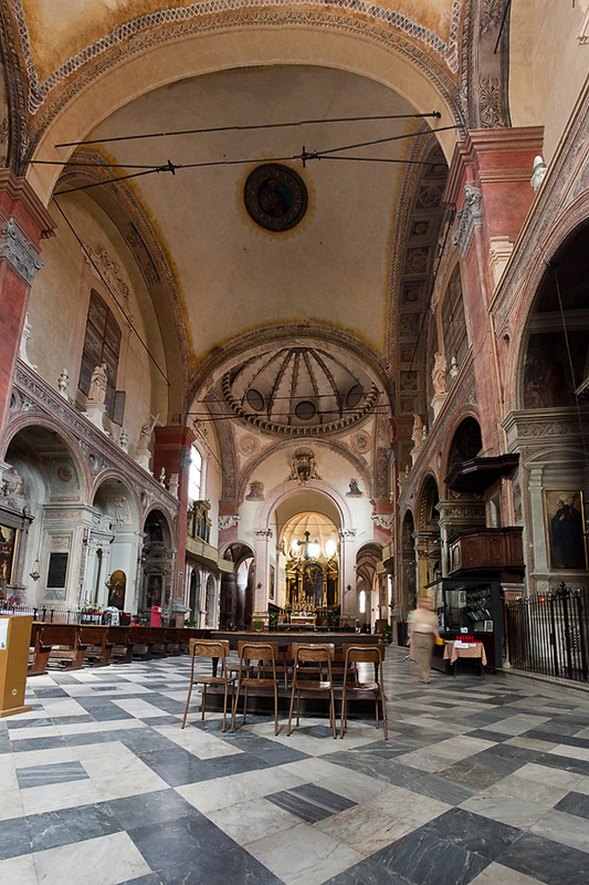 Church San Giacomo Maggiore - Bologna